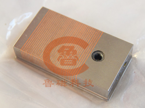 密極永磁吸盤