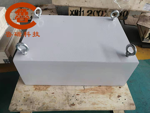 懸掛式永磁除鐵器