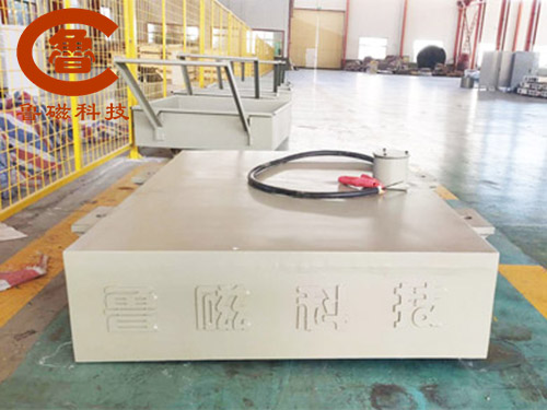 魯磁懸掛式電磁除鐵器 磁力強(qiáng)勁 結(jié)構(gòu)堅(jiān)固